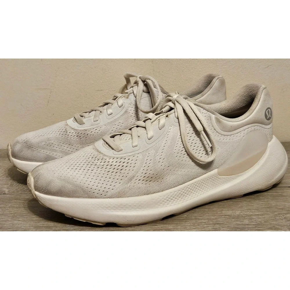 Lululemon Beyondfeel Women's Running Shoes Sneakers Color White Size 11